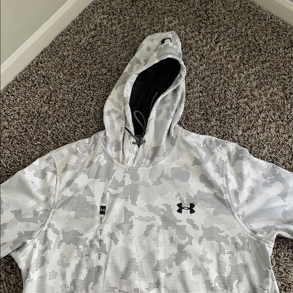 Under Armour Other - Under Armour Hoodie